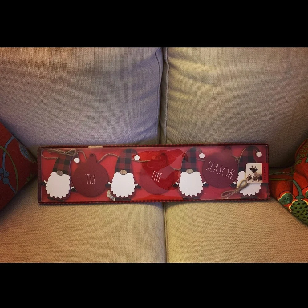 Rae Dunn Gnomes Garland NWT